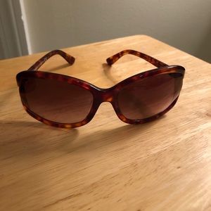 Tom Ford Vivienne sunglasses